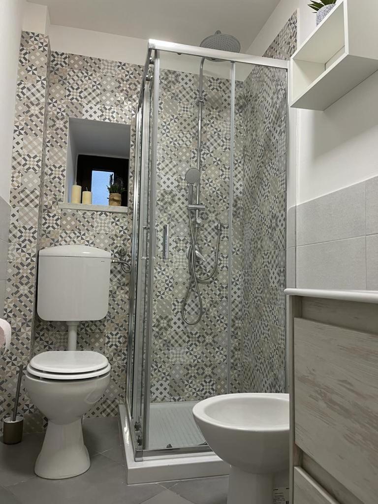 Casina Al 32 Apartment Palermo Ngoại thất bức ảnh