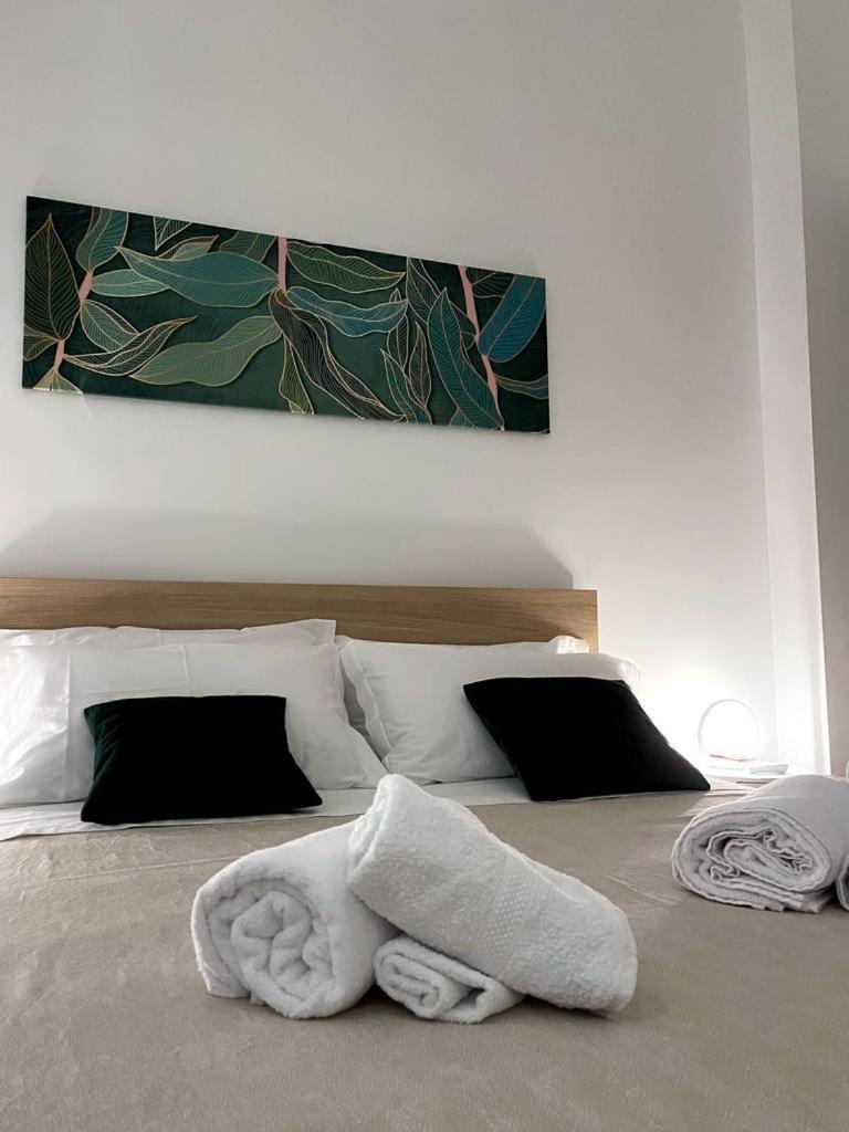 Casina Al 32 Apartment Palermo Ngoại thất bức ảnh